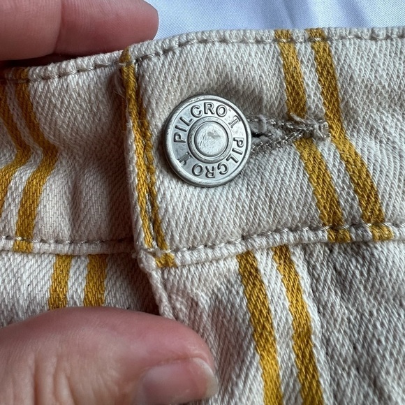 Pilcro by Anthropologie Yellow and Cream Striped High Waist Shorts 30 - Picture 8 of 15